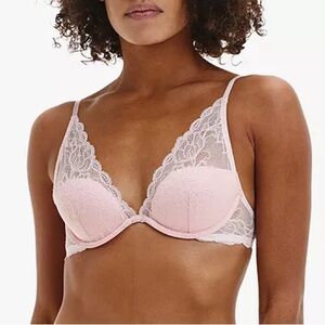 Calvin Klein Seductive Comfort Lace Plunge Bra in Sand Rose